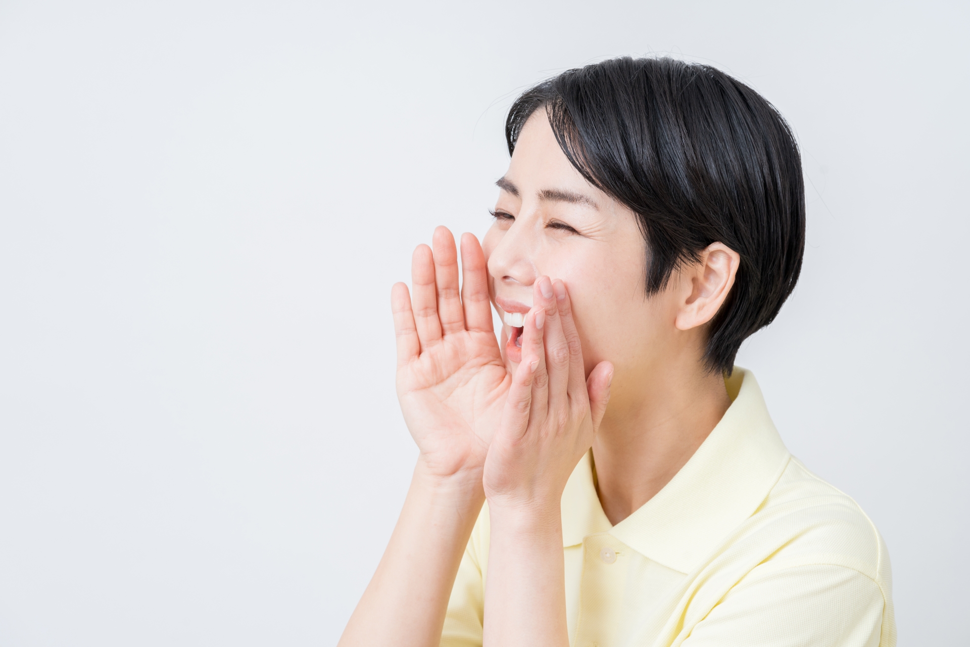 声を出すだけで健康に？「ボイスエクササイズ」がシニアの体と心に効く理由