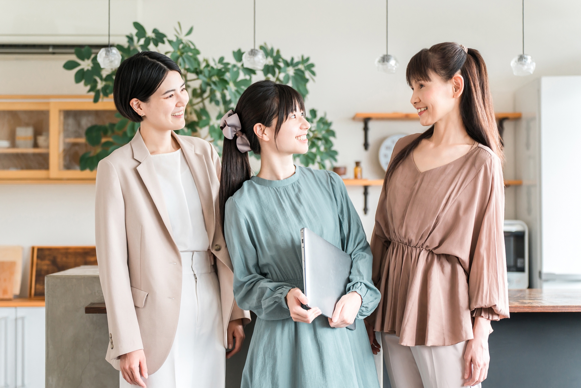 「消費生活相談員」とは？仕事内容・必要資格・向いている人をやさしく解説｜定年後の“社会に役立つ仕事”