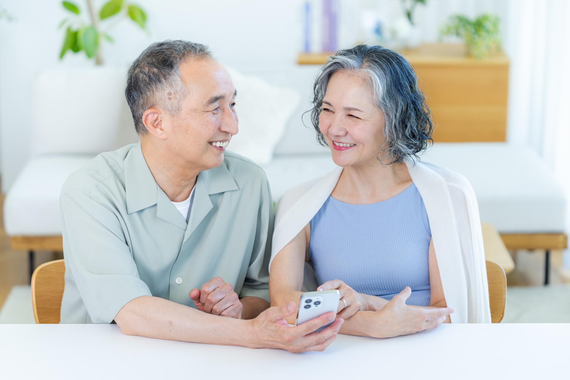 【体力に自信がなくても安心】高齢者におすすめの「負担が少ない仕事」５選