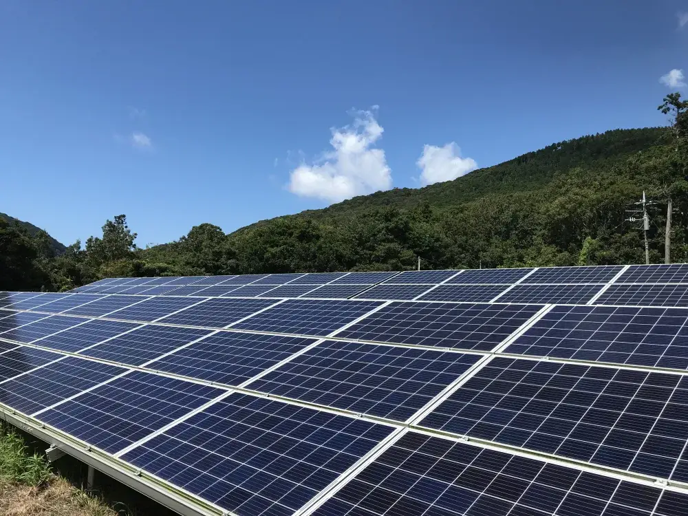 【施工管理】東京本社で発電所・蓄電所の案件管理！年休125日