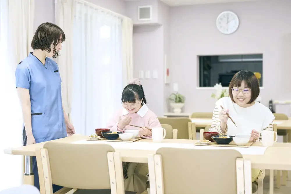 【夜勤専従/日給2万～/週1勤務OK】支援サポーター