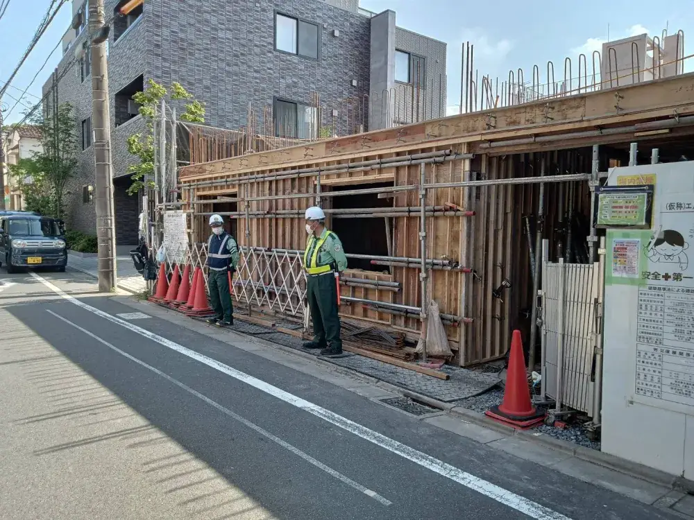 警備員大募集ともにインフラ支えましょう